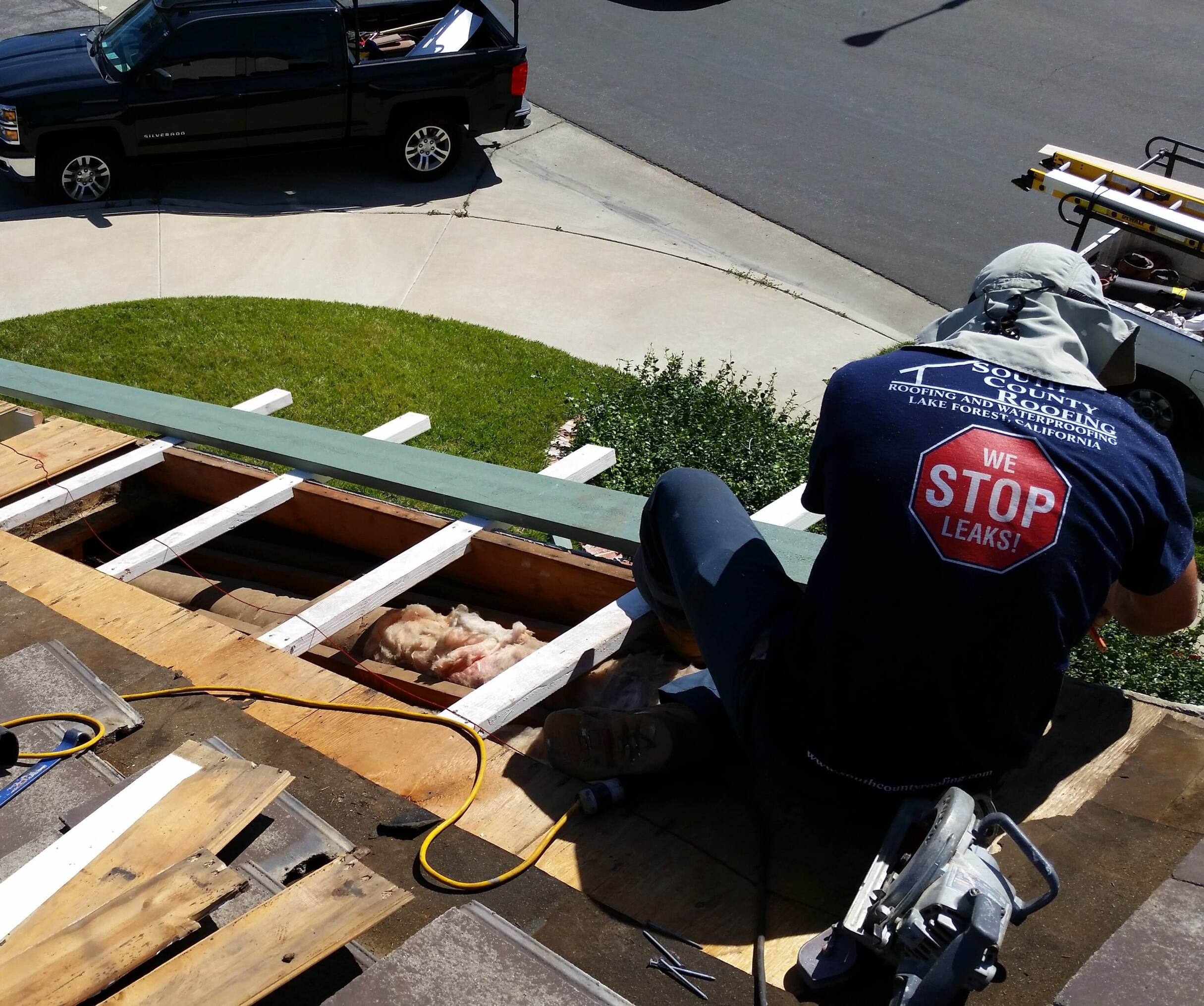 rancho santa margarita tile roof repair roofer cutting fascia